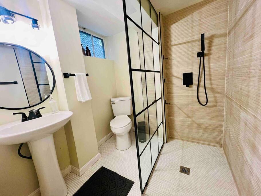Dc'S Best Location 4 Bed With Parking Walk To Metro And Nightlife Bethesda Row Chevy Chase Ngoại thất bức ảnh